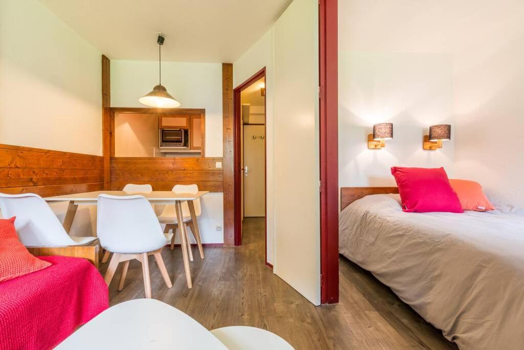 Au Coeur De Chamonix, Un Ecrin De Verdure Apartment Exterior photo